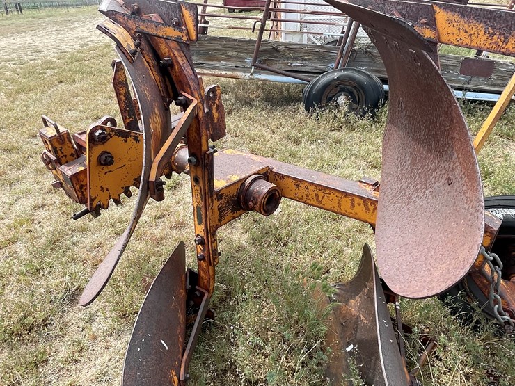#4055-•-atlas-turnover-plow-image-6