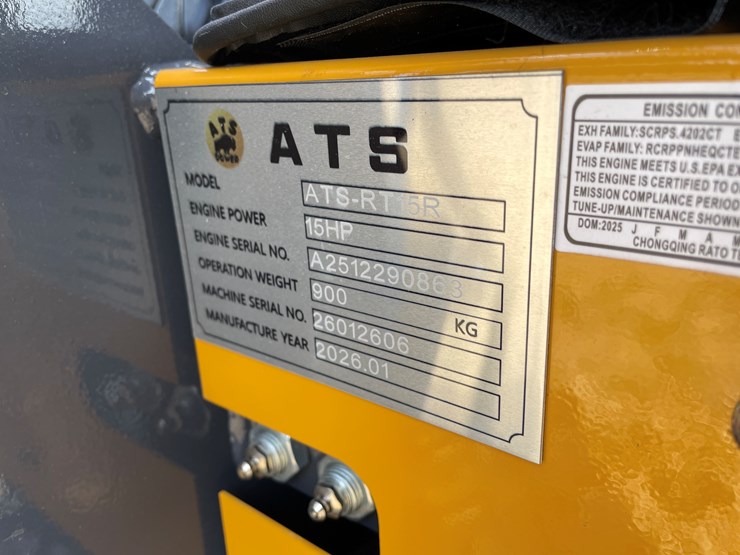 #901-•-new-land-hero-me18-mini-excavator-image-40