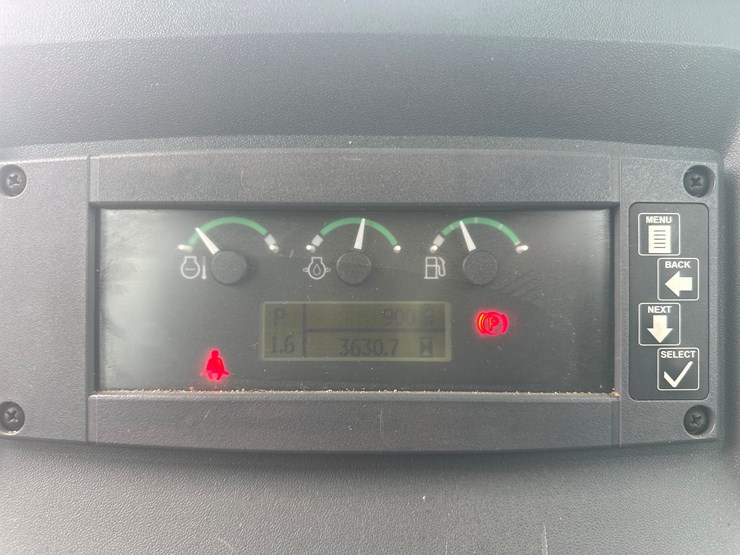 deere-550k-lgp-image-39