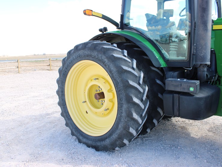 2012-john-deere-8270r-image-72
