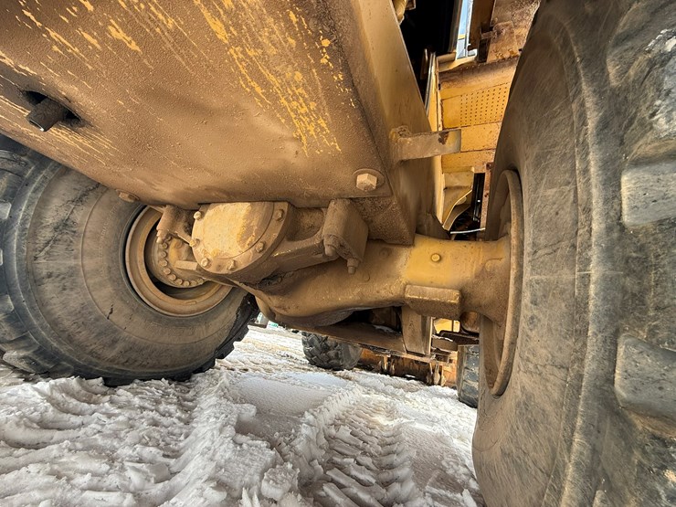 caterpillar-980g-image-66