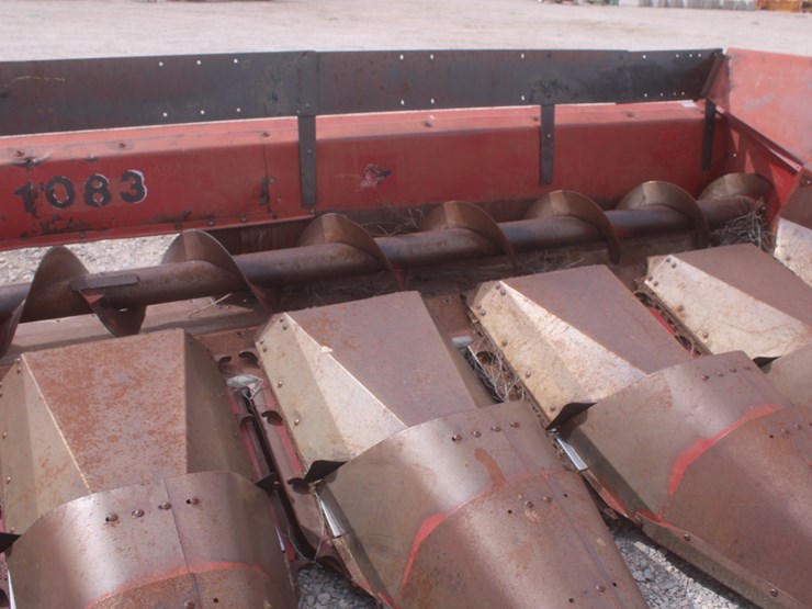 case-ih-1083-image-12