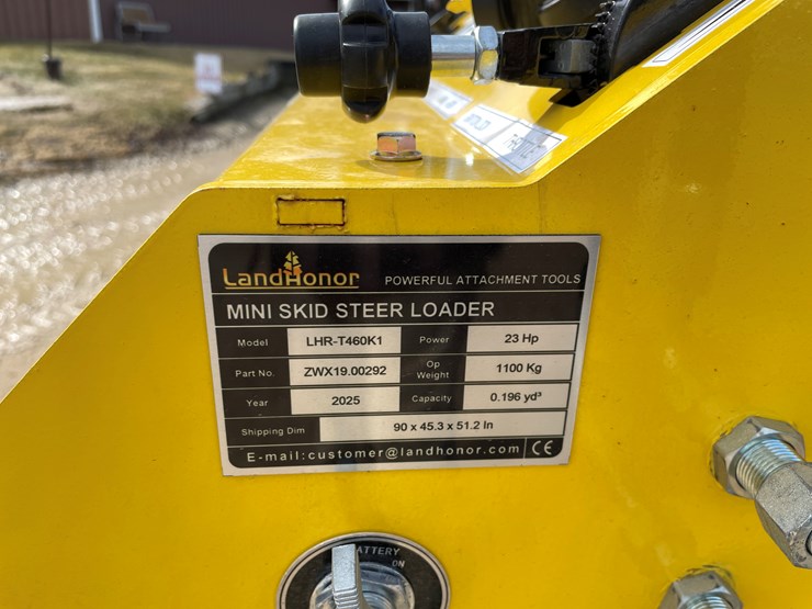 #212-•-landhonor-mini-skid-steer-loader-image-24