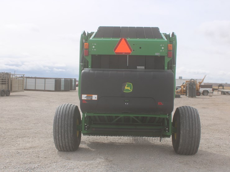 john-deere-560m-image-7