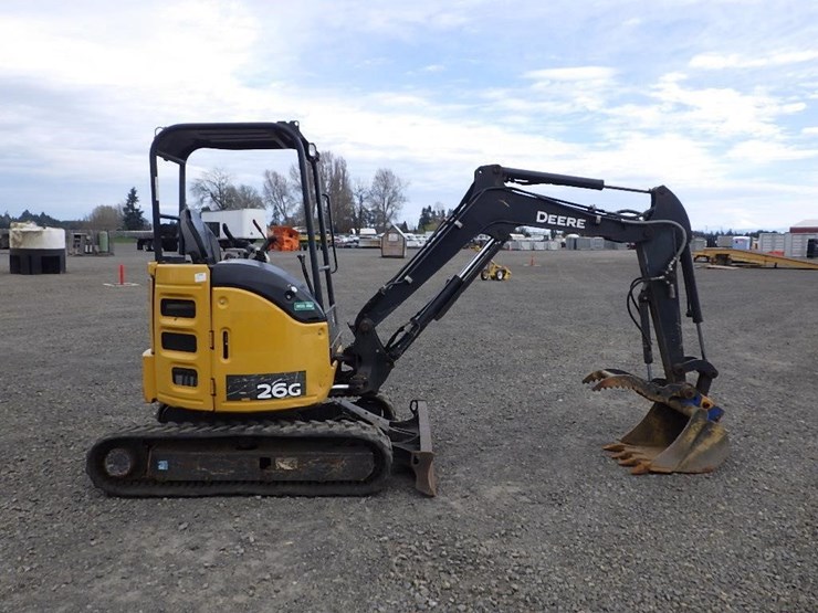 2020-deere-26g-image-3