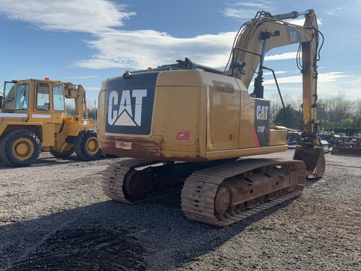 caterpillar-318fl-image-10