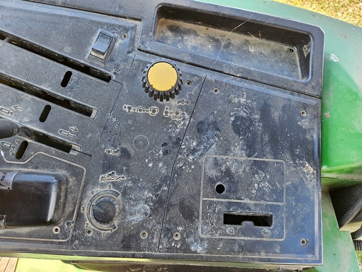 john-deere-6300-image-23