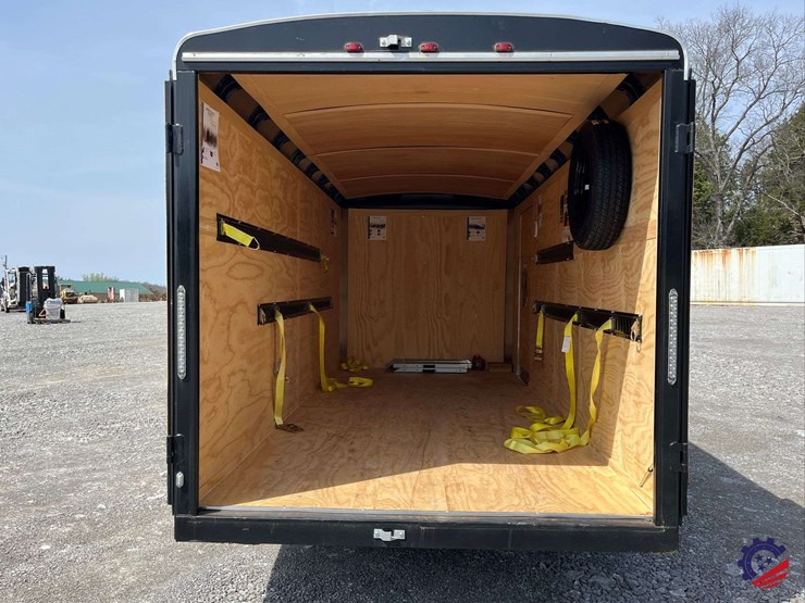 2023-interstate-west-victory-t/a-16’-enclosed-tag-trailer-image-23