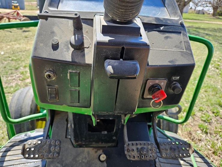 john-deere-6300-image-30