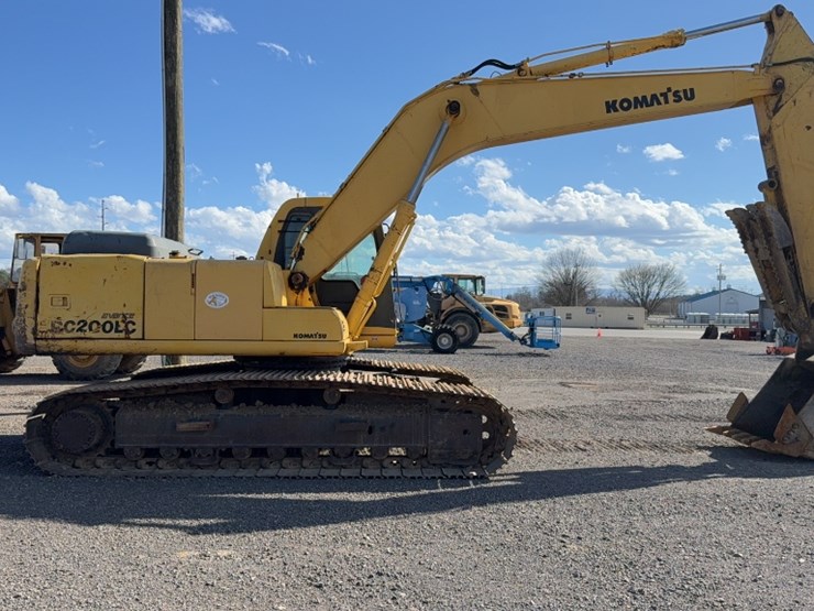 komatsu-pc200-lc-6le-image-4