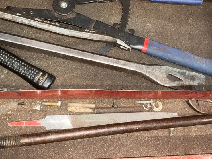 #106-•-tools-and-tool-chests-image-52