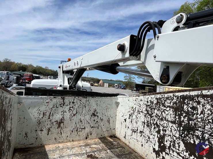 2025-kenworth-t380-image-82