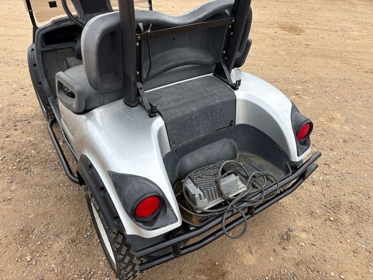 yamaha-electric-golf-cart-w/-charger-image-12