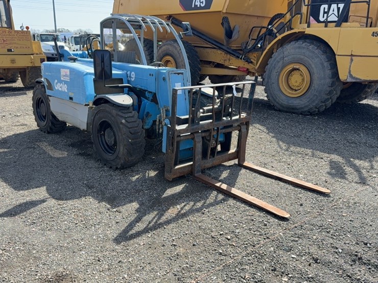 2006-genie-gth5519-image-3