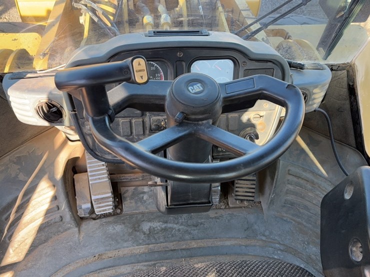 caterpillar-980h-image-15