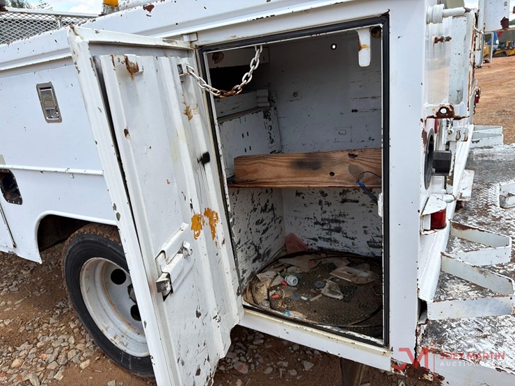 1997-chevrolet-3500-image-12