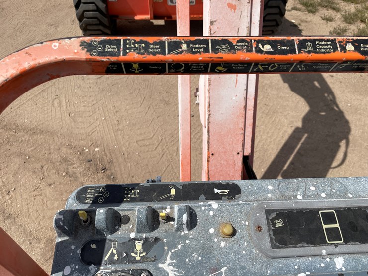 #3999-•-jlg-lift-600-aj-image-47