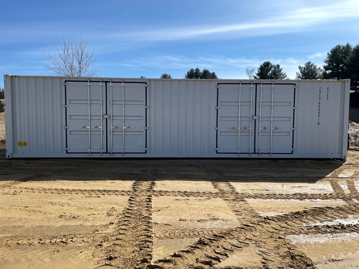 #110-•-40'-high-cube-multi-door-shipping-container-image-2