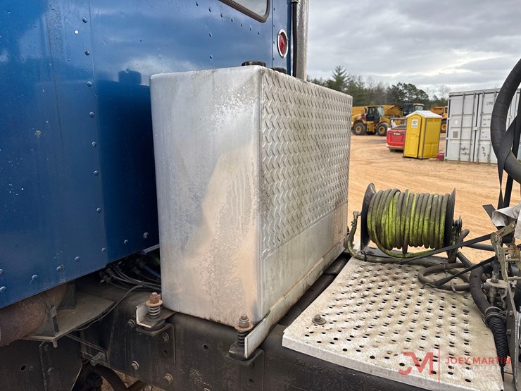 kenworth-w900-image-9