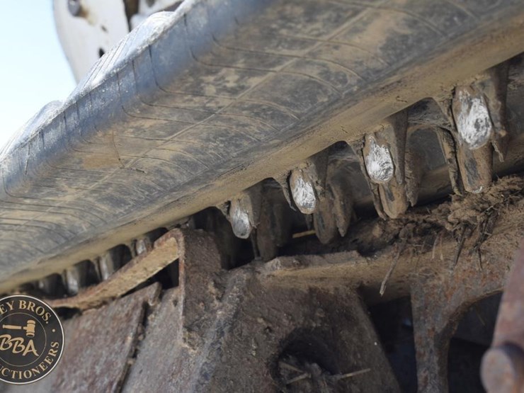 2013-bobcat-t650-image-24