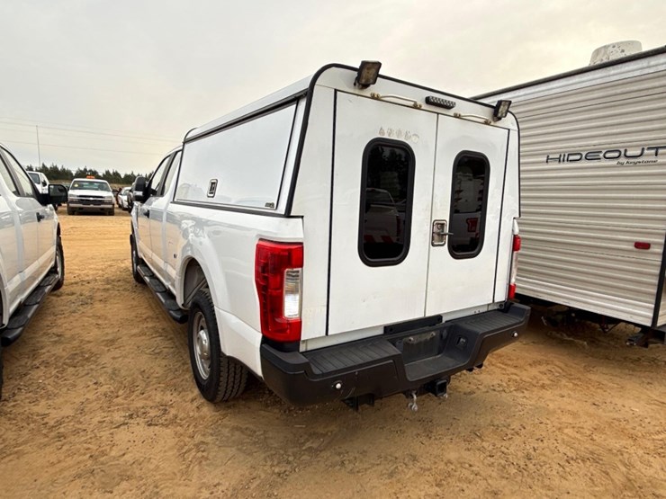 2019-ford-f250-image-3