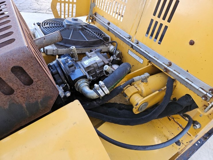 2007-vermeer-v2050-image-21