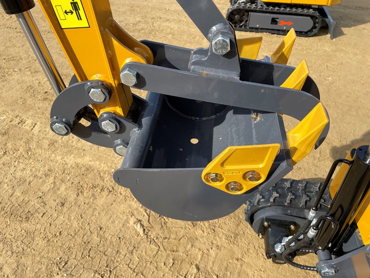 #1037-•-new-ats-rt15r-mini-excavator-image-29