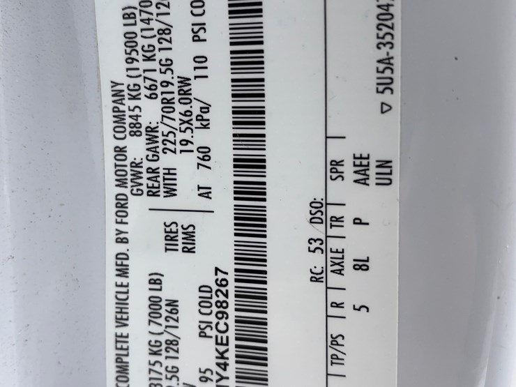 2019-ford-f550-image-12