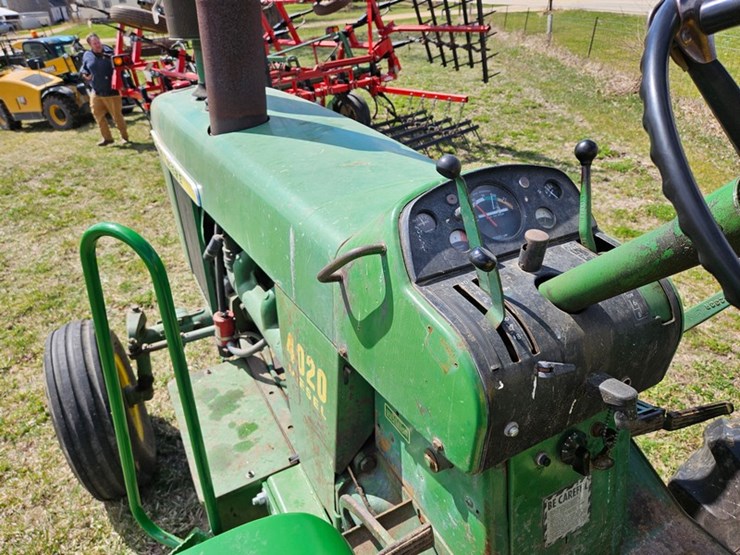 john-deere-4020-image-34