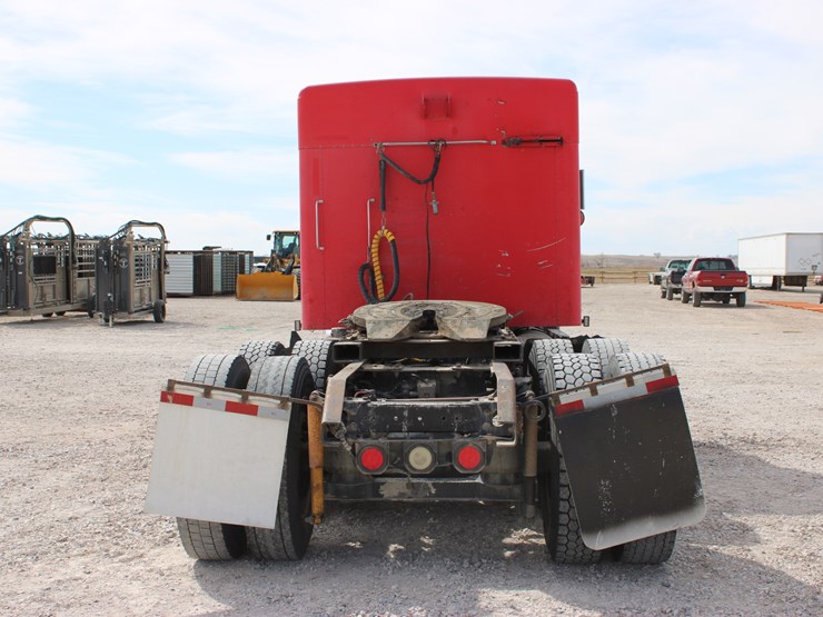 2004-kenworth-t800-image-10