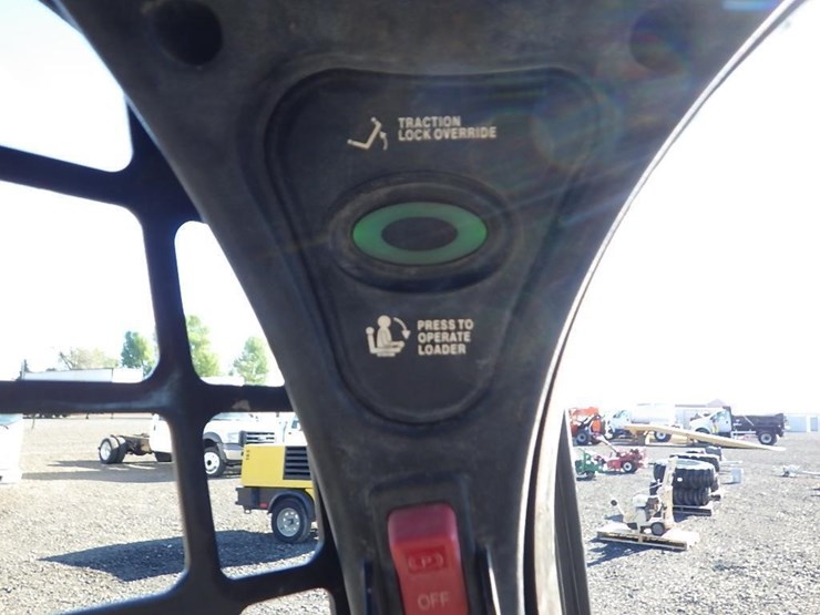 2020-bobcat-s450-image-31