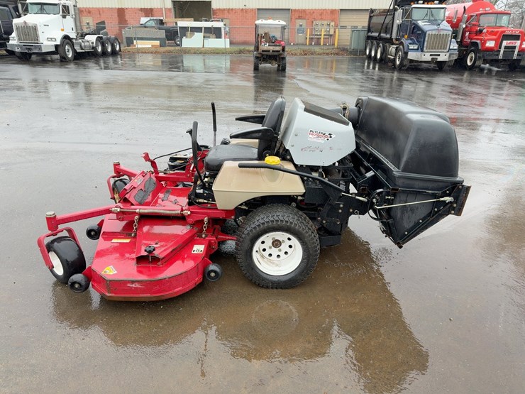 exmark-lazer-z-zero-turn-mower-image-2