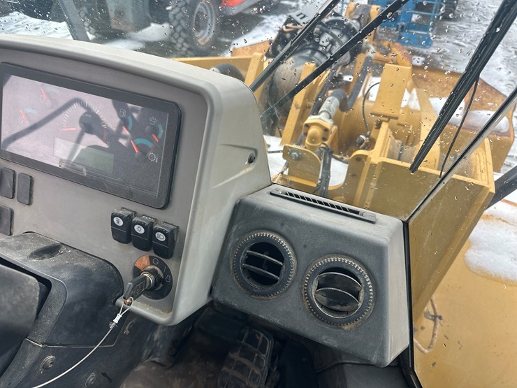 caterpillar-950gc-image-78