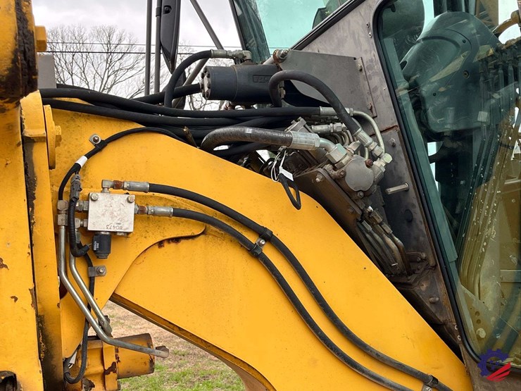 2003-volvo-g710b-image-29