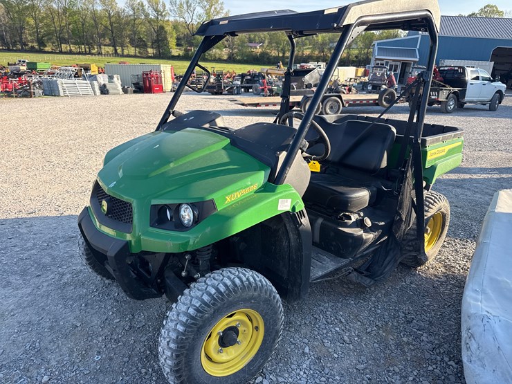john-deere-gator-image-1
