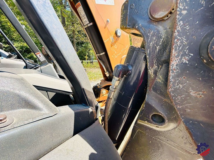 2021-case-580n-image-29