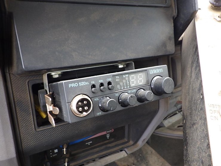 1995-ford-f800-image-38