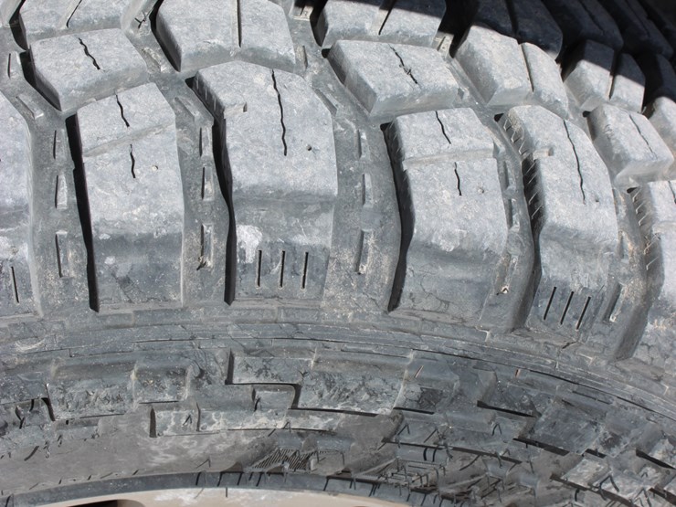 2006-dodge-ram-2500-image-14