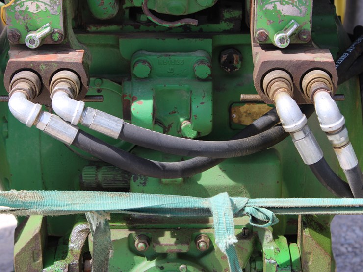 1976-john-deere-4230-image-51