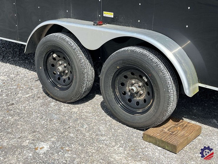 2023-interstate-west-victory-t/a-16’-enclosed-tag-trailer-image-8