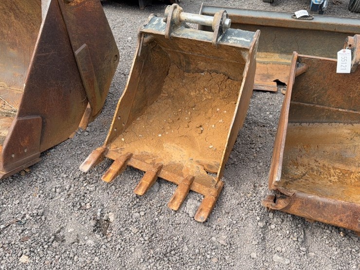 caterpillar-30-image-1