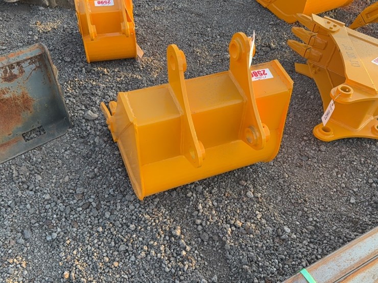 caterpillar-307-image-3