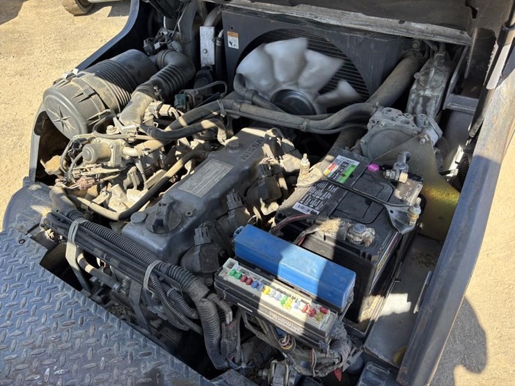 2007-nissan-mcp1f2a25lv-image-28