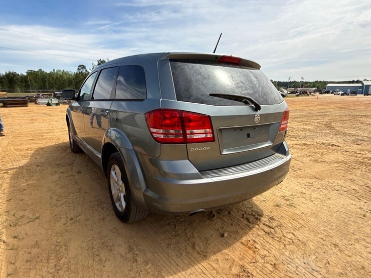 2009-dodge-journey-image-2