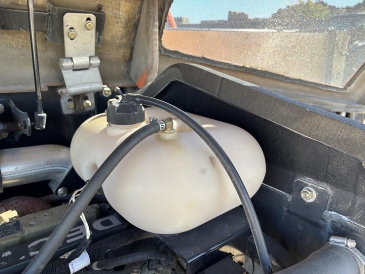 2017-jlg-g5-18a-image-45