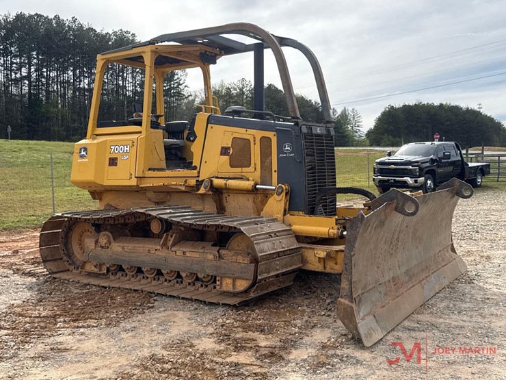 deere-700h-lgp-image-2