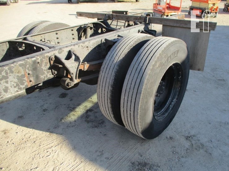 2002-international-durastar-4300-image-13