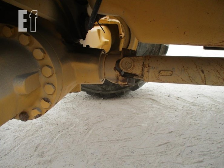 2013-deere-310sk-image-22