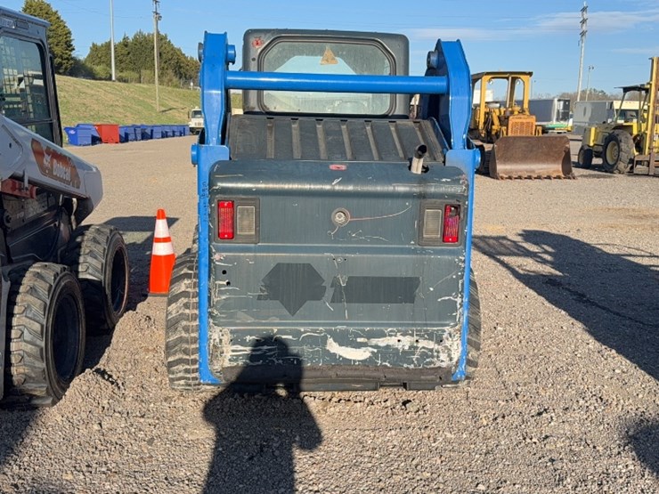 2012-bobcat-s175-image-8