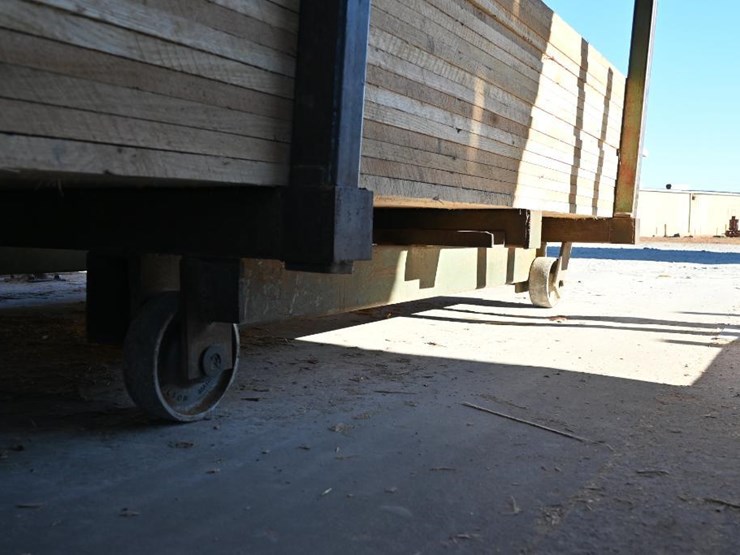 #178-•-lumber-carts-image-6